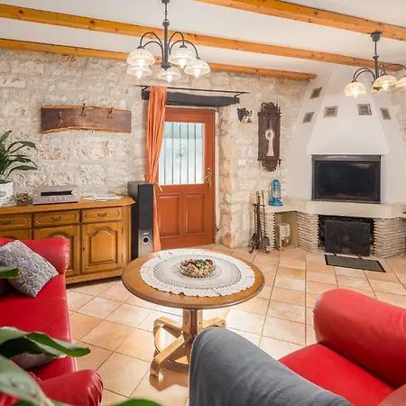 Pet Friendly In With Jacuzzi * Basici