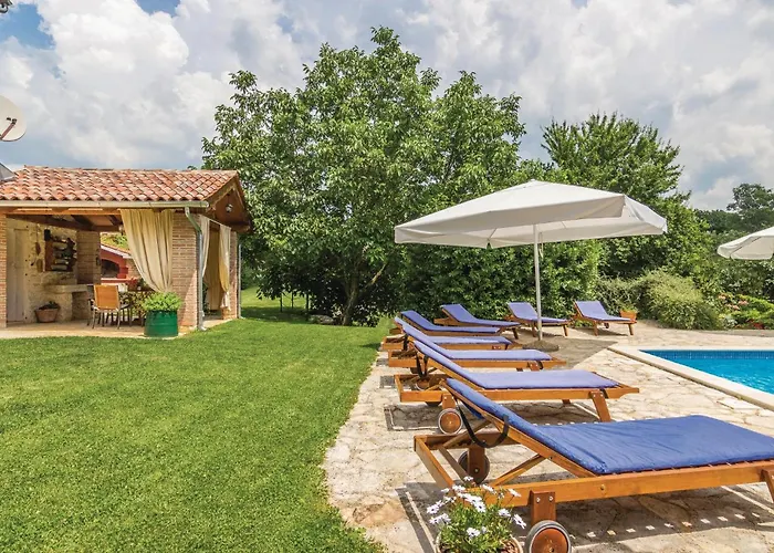 Awesome In Holiday home *