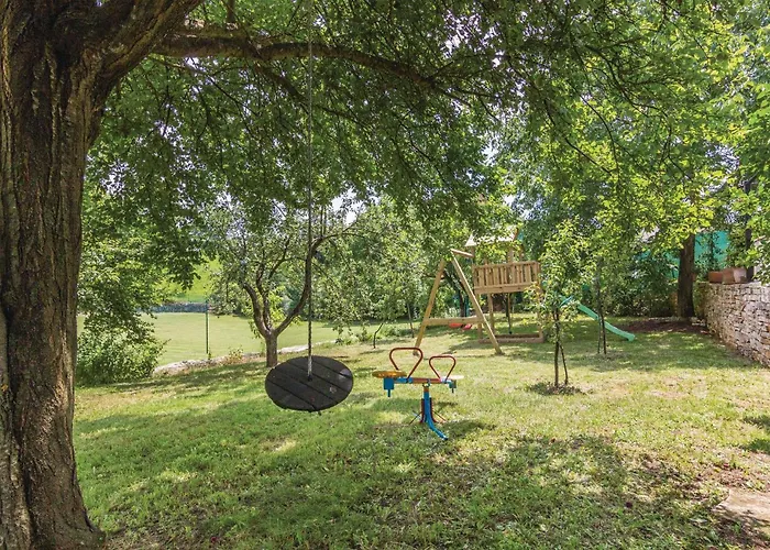 Awesome In Holiday home Basici